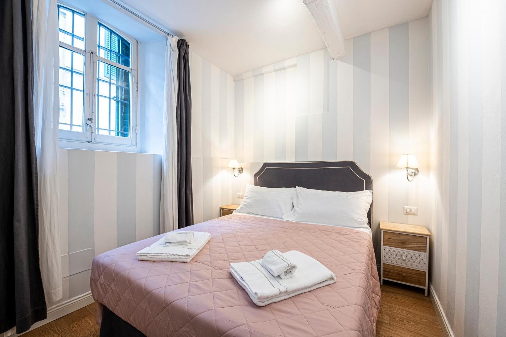 Suite In Pz. Michelangelo: Due Camere Con Due Bagni Firenze Eksteriør billede